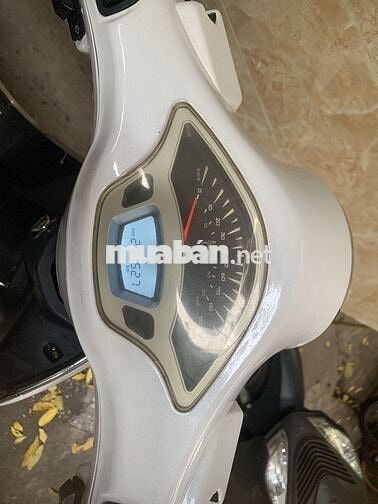 Bán cúp xe ga50cc dáng lx như mới