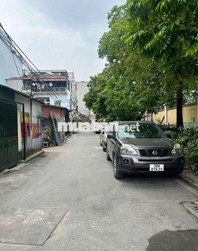 Bán đất thổ cư  phố Trạm- hàng xóm Aeon Long Biên, ô tô vào đất