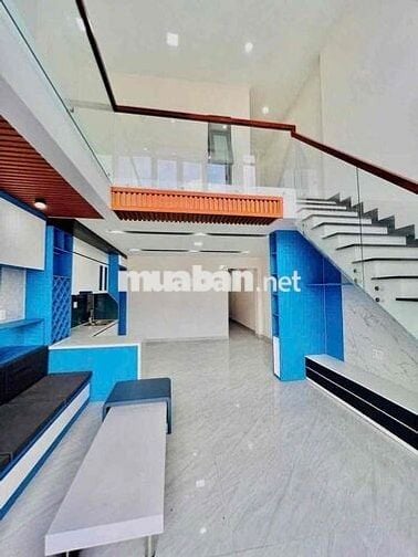 Nhà Lầu SHR Thổ Cư Cách Chợ 26 ( 300m )