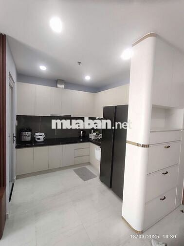 Bán căn hộ 2pn full nt, view đẹp tại Happy One Central, 70m2