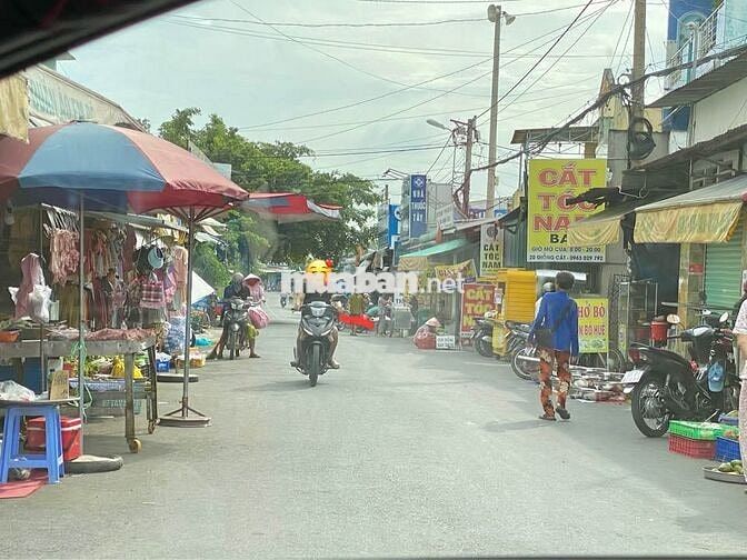 MÌNH CẦN TIỀN SANG LẠI LÔ ĐẤT THỔ VƯỜN 318m2 CÓ SỔ HỒNG
