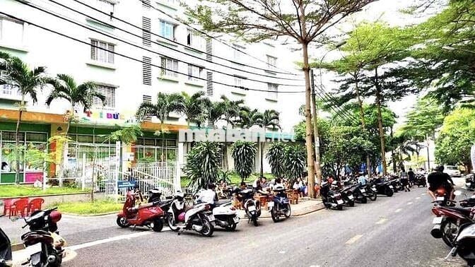 Căn Góc,Sổ Hồng lâu dài,Bán Chung Cư Quận 8,ở dưới 4 trường học,S Thi