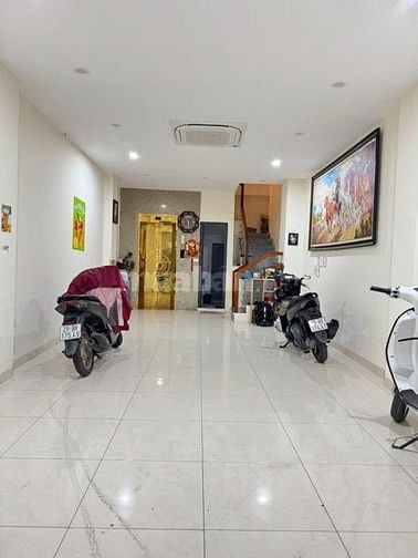 Bán nhà phố Minh Khai, Hai Bà Trưng 53m, 7 tầng, mt 4.6m. Giá: 25.5 tỷ