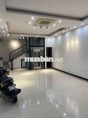 🔥 Cho thuê shophouse 5 tầng 500m² gần biển hồ Vincom – giá cực sốc
