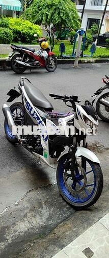 Suzuki raider F1500, Trắng Đen Xanh 2020