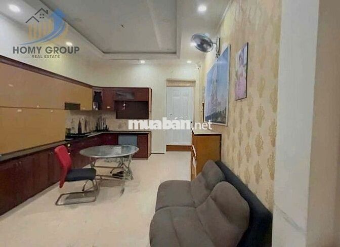 NHÀ 3 LẦU 4PN 5WC, SÂN ĐẬU OTO, GẦN VẠN PHÚC CITY, QUỐC LỘ 13