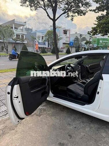 Cần bán nhanh Kia Cerato Koup 2009 số tự động