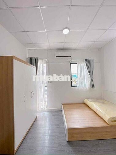 CHO THUÊ PHÒNG TRỌ BÌNH THẠNH 5tr cửa sổ, ban công, máy lạnh, máy giặt