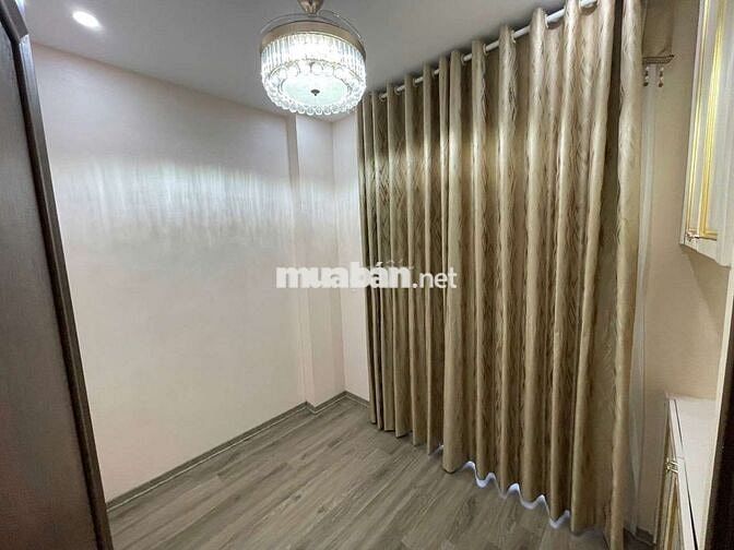 Shophouse 5 tầng San Hô Vinhomes cho thuê 28tr/tháng full thang máy