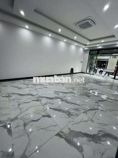Shophouse 5 tầng San Hô Vinhomes cho thuê 28tr/tháng full thang máy