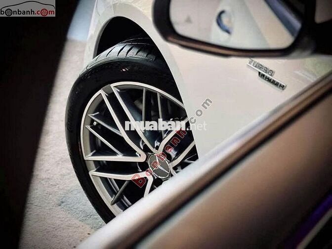 Mercedes Benz C43 AMG 4Matic 2024 - 2 Tỷ 029 Triệu