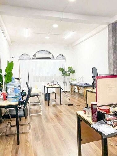 CHO THUÊ NHÀ NGUYÊN CĂN MẶT TIỀN 429 ĐƯỜNG LŨY BÁN BÍCH Q. TÂN PHÚ