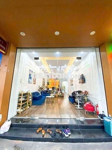 CHO THUÊ NHÀ NGUYÊN CĂN MẶT TIỀN 429 ĐƯỜNG LŨY BÁN BÍCH Q. TÂN PHÚ
