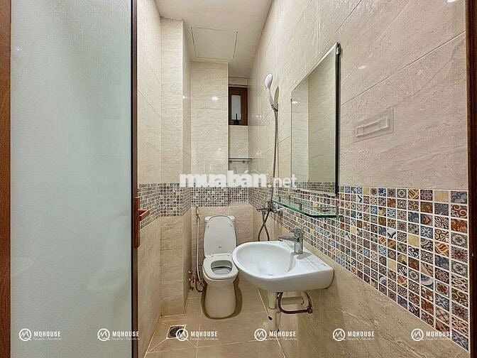 Studio - giếng trời 30m2, full nội thất + mgr, ngay ngã tư Bảy Hiền 💎