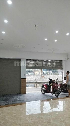 Bán nhà mặt phố Bờ sông Tựu Liệt, DT 90 m2, 4 tầng thang máy, ở & KD