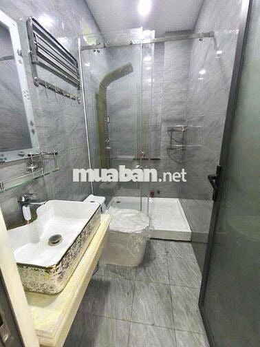 CHO THUÊ NHÀ MỚI 💯% CHƯA QUA SỬ DỤNG CÓ: 4PN FUIL  Ở ĐÔNG HOÀ - DĨ AN