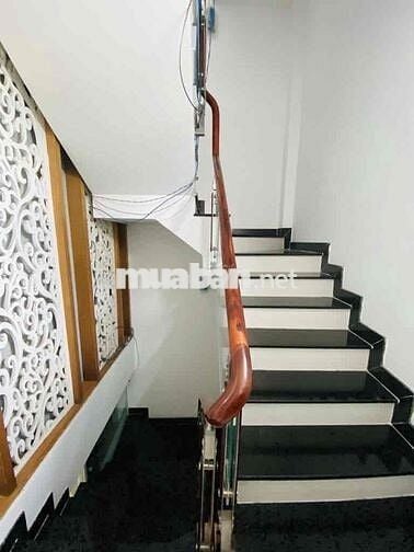 HXH đường 30, p6, 4x9, 4 tầng, 5.6tỷ