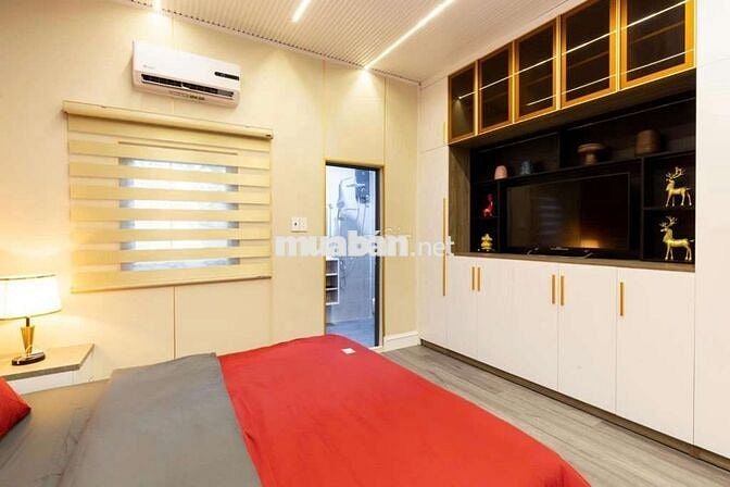 NHÀ ĐẸP Q8 FULL NỘI THẤT - GẦN CHỢ, TRƯỜNG, BV - VÀO Ở NGAY NHỈNH 4 TỶ