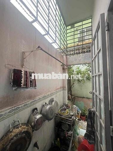 Nhà Quá Rộng , 92m2 , giáp Võ Văn Kiệt , 4 tầng , Hoàn Công , hơn 6ty
