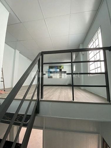 Cho thuê nhà hẻm 4m(XH) Lạc Long Quân, P.3, Q.11 giá 8.5tr