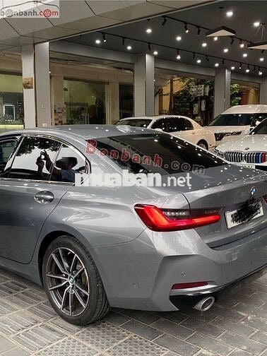 Xe BMW 3 Series 320i Sport Line 2023
