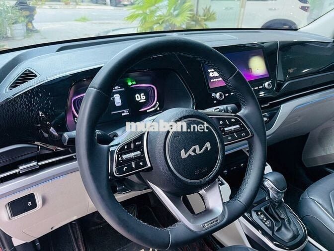 Kia Carens 2022 1.4T Signature (6 chỗ) - 72000 km