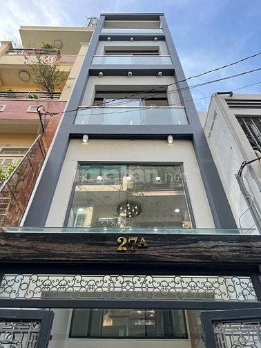 +: Cách Mạng Tháng Tám 36 M2. 5 Tầng 3.2  X 11.5 Giá 8.99 Tỷ TL 
