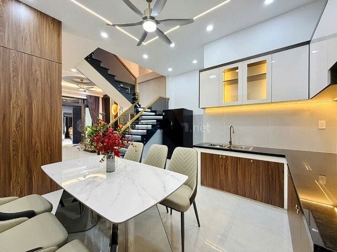 Chính chủ bán gấp 2 tỷ650 nhà 67m² đường Nơ Trang Long, P13,Bình Thạnh