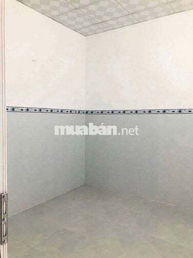 Chủ Gửi:🥰
NHÀ ĐẸP GIÁ RẺ NHẤT KHU 586
TRỆT 1 LẦU RỘNG  2 Tỷ 600