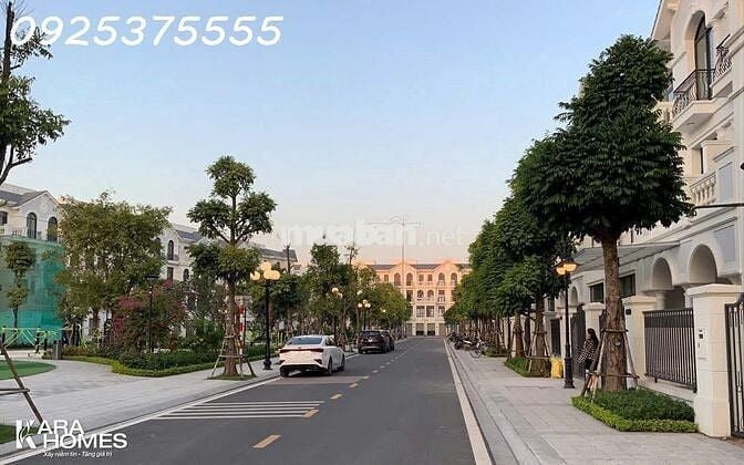 Rẻ nhất Vinhomes Ocean Park 1, Gia Lâm, Hà Nội. Song lập mini ba mặt