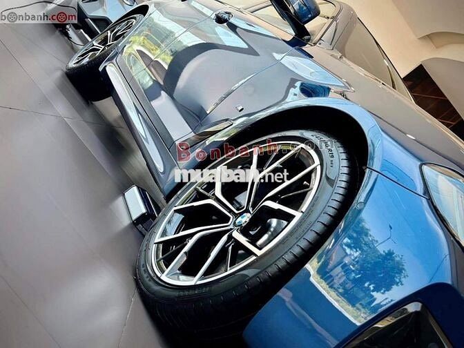 BMW 5 Series 520i M Sport 2022 - 1 Tỷ 999 Triệu