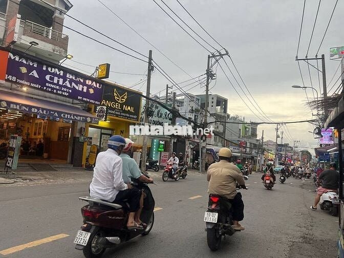 Cần bán nhà đẹp Thống Nhất, Khu các thương hiệu lớn. 7x18