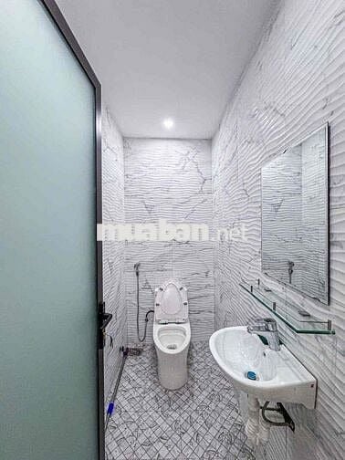 Nhà Trệt Lửng Mới Tuyệt Đẹp - Hẻm 90 Đường Hùng Vương