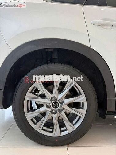 Xe Mazda CX8 Premium 2.5 AT 2025 - 999 Triệu