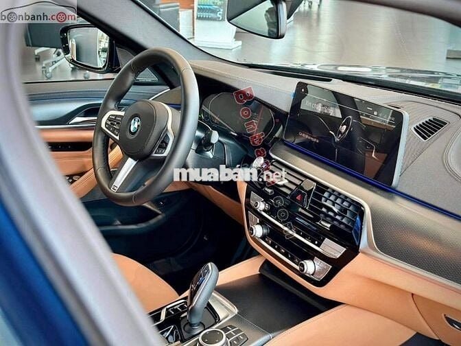 BMW 5 Series 520i M Sport 2022 - 1 Tỷ 999 Triệu