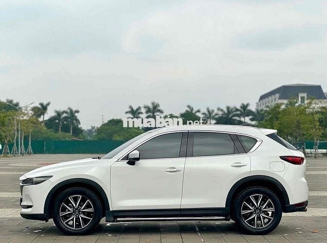Mazda CX 5 2018 2.5 AT 2WD - 100000 km