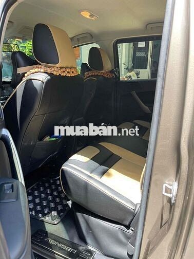 Nhà dư xe  Ford Ranger 2019 - 130000 km