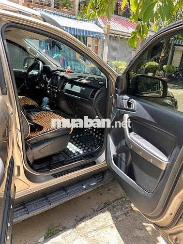 Nhà dư xe  Ford Ranger 2019 - 130000 km