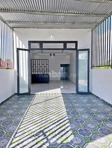 Bán nhà ĐẸP CỦ CHI vừa mới xây còn mới mùi sơn Tân Phú Trung 870tr