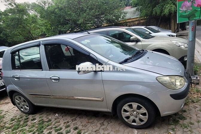 Chính chủ bán hyundai getz 2010 mt