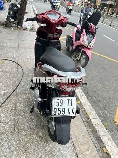 Honda vision 2018 mới 90% Bstp chính chủ