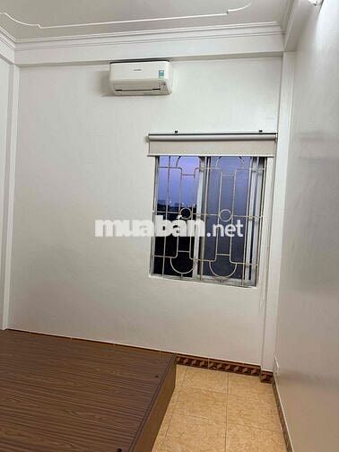 kén khách gia đình 5-6 ng. giữ gìn ý thức và sạch sẽ