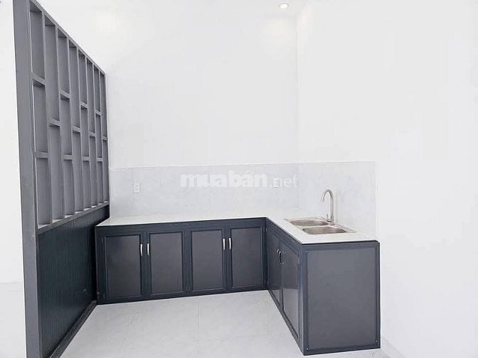 Định cư bán gấp căn nhà Đ.Lê Minh Nhựt, củ chi 150m2 SHR. Giá 950Tr