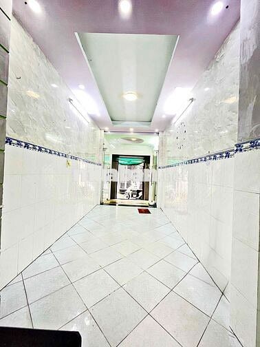 NHÀ BÁN HẺM RỘNG ĐƯỜNG TÔN ĐẢN (P.15 QUẬN 4) | 5.35 TỶ TL. 6PN, 5WC.