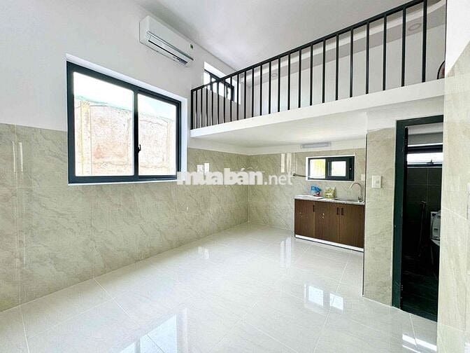 Phòng trọ ban công, cửa sổ ngay Đặng Văn Bi, Võ Văn Ngân, ĐH Kiến Trúc