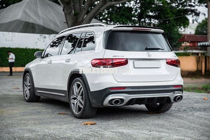Mercedes GLB35 4Matic model 2022 7 chỗ nhập khẩu