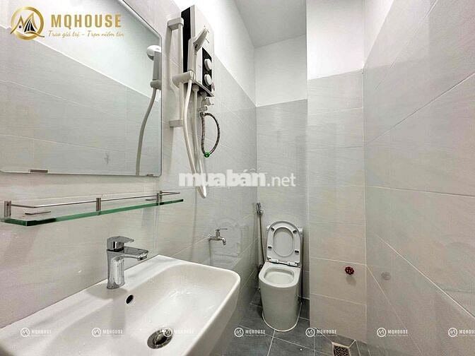 Căn hộ mới , đầy đủ nội thất cao cấp ngay Aeon Tân Phú