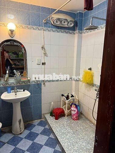 Phòng 38m2 Điều Hòa, Nóng Lạnh,Máy Giặt