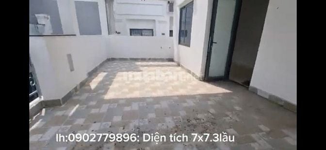 Nhà 3lầu đúc kiên cố hẻm trước nhà 4m