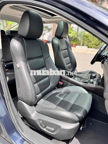 Mazda 6 2017 đk 2018 2.0 AT - 100.000km xanh đen